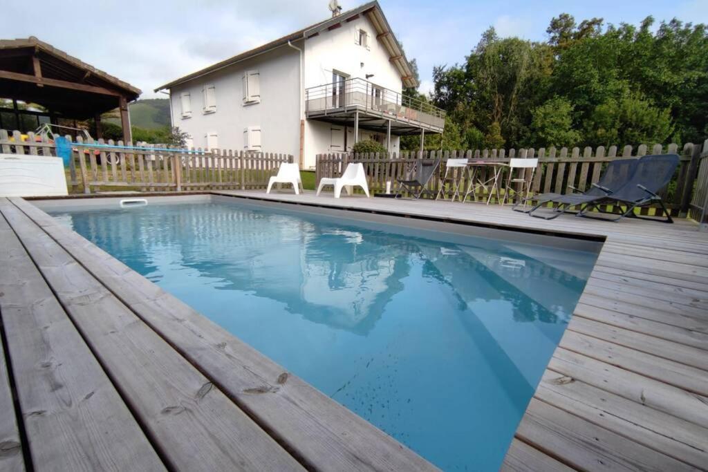 Appartement Au Calme Avec Vue Et Piscine Au Coeur Du Pays Basque Mauléon-Licharre エクステリア 写真